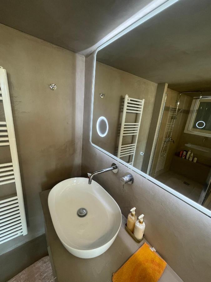 Pagrati Flat 7 Apartment เอเธนส์ ภายนอก รูปภาพ
